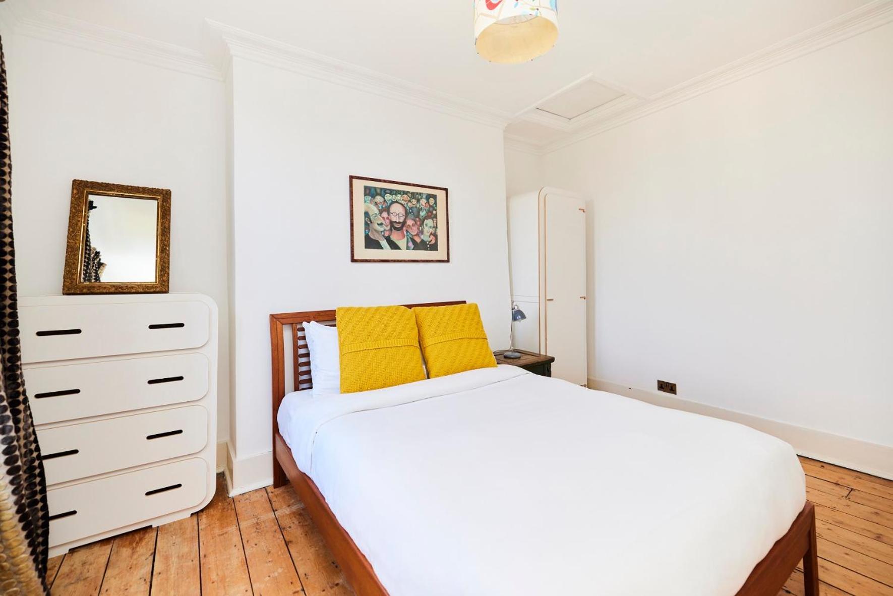 Апартаменти The Walterton Sanctuary - Bright 3Bdr Flat Лондон Екстер'єр фото